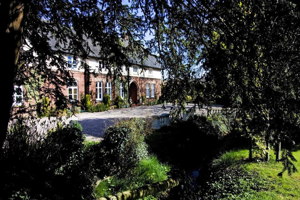 Denstone Heywood Hall מראה חיצוני תמונה
